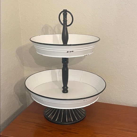 Other - Two-Tiered White and Black Metal Stand